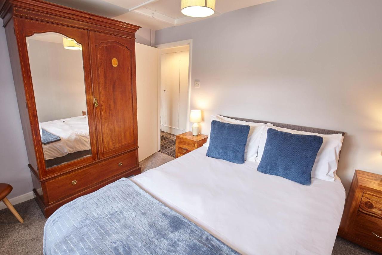 Host & Stay - Buckingham Square Гелмслі Екстер'єр фото